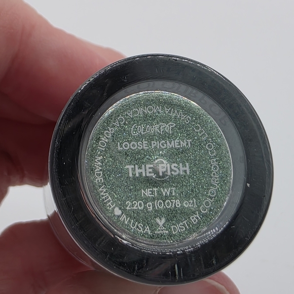 Colourpop x Kathleen Lights The Fish Zodiac Loose Pigment Eyeshadow - Picture 3 of 4